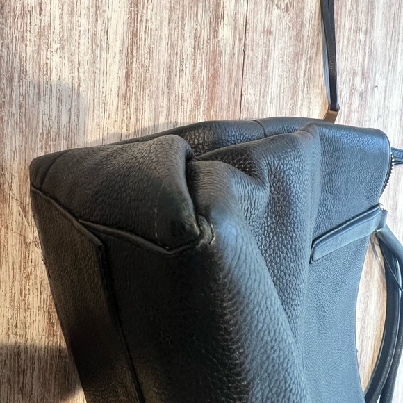 Large Pebbled Leather Coach Borough Bag (Rare) - Picture 5 of 16